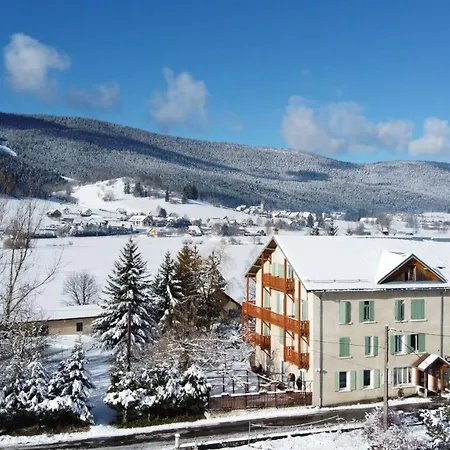 Hotel La Prairie 2*